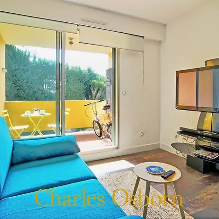 Apartment Poupou's A Few Steps From The Beach